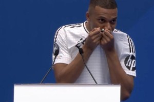 开云下载-姆巴佩加盟 皇马举办盛大亮相仪式