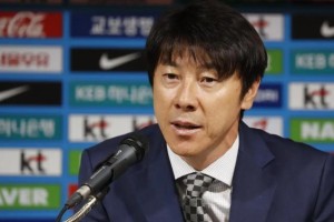 开云中国-申台龙自曝胸部大手术经历 暂定8.12返回印尼