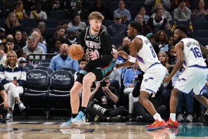 贾伦报销无缘战旧主！爵士3人20+仍遭灰熊逆转 孟菲斯8人上双