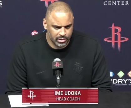 胜灰熊发布会！乌度卡展望湖人死防詹姆斯，赞卡佩拉并寄语谢泼德