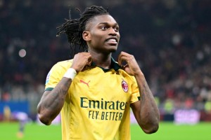 开云官网-隆戈：米兰将续约莱奥 保留1.75亿欧解约金、固定年薪涨至600万欧