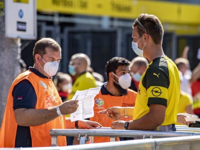 1628979324624034885.jpg http___mediadb.kicker.de_wcms_7178_78860_E87A3C39-118B-403C-8307-DBCF8725621B.jpg